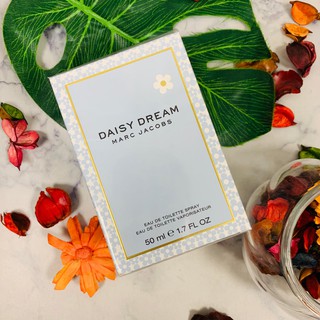 ✰YENGEE✰Marc Jacobs Daisy Dreams 雛菊之夢女性淡香水 100ML/50ml/30ml