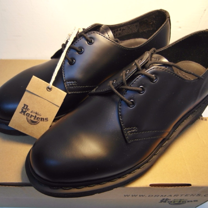 全新 Dr. Martens 1461 MONO