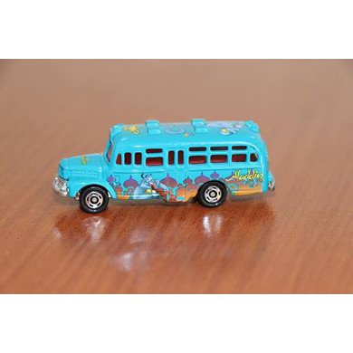 takara tomy tomica D-10 disney 迪士尼 阿拉丁神燈 牛頭巴士 玩具車