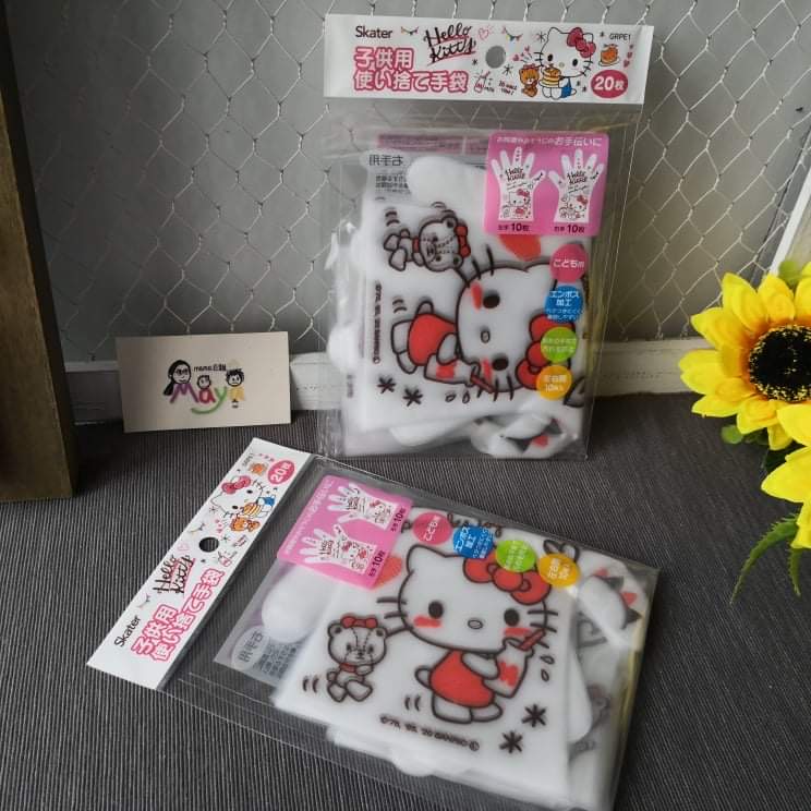 ♥︎MAYA日雜♥︎日本 人氣卡通 多啦a夢 三麗鷗 Kitty 兒童 拋棄式 手套 20入 消毒桌椅 點心時間 衛生