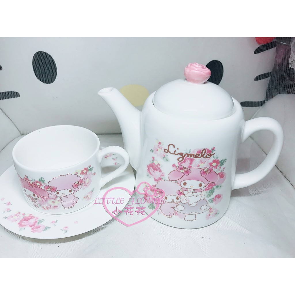 ♥小花花日本精品♥Hello Kitty美樂蒂小綿羊玫瑰下午茶茶壺杯盤組站姿擁抱花園下午茶點心招待泡茶冷飲壺