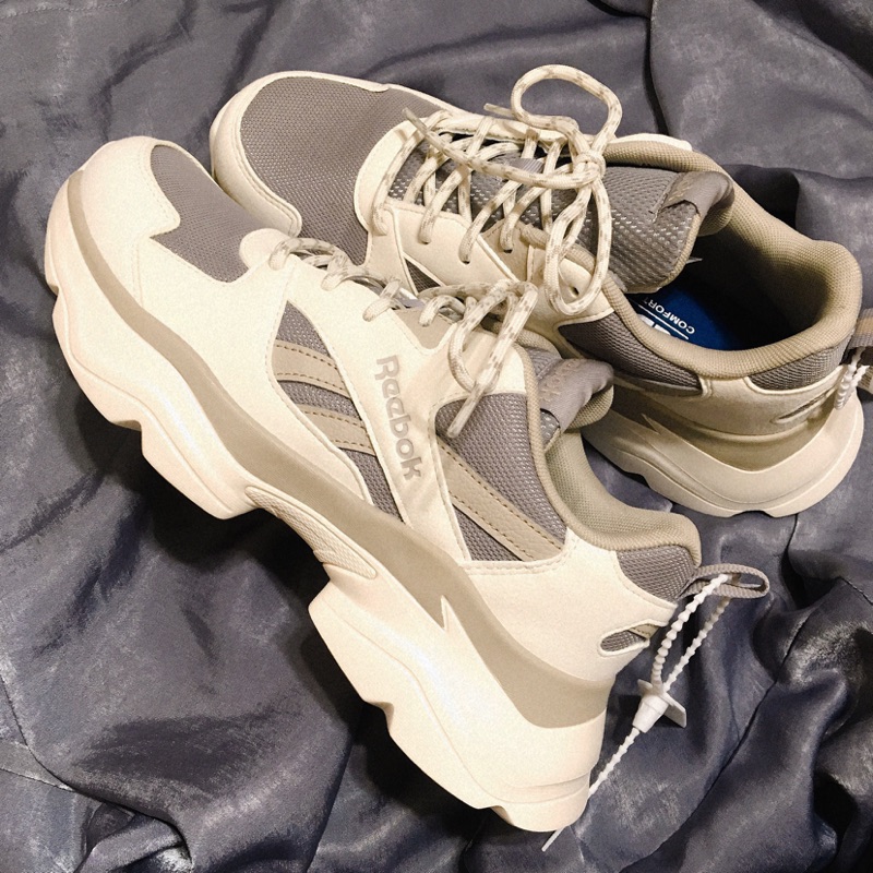 Reebok Royal Bridge米白配色老爹鞋