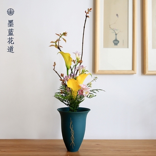 居家花器 日本原裝進口池坊生花立花自由花陶瓷大號藍色碎花劍山插花器草月 蝦皮購物