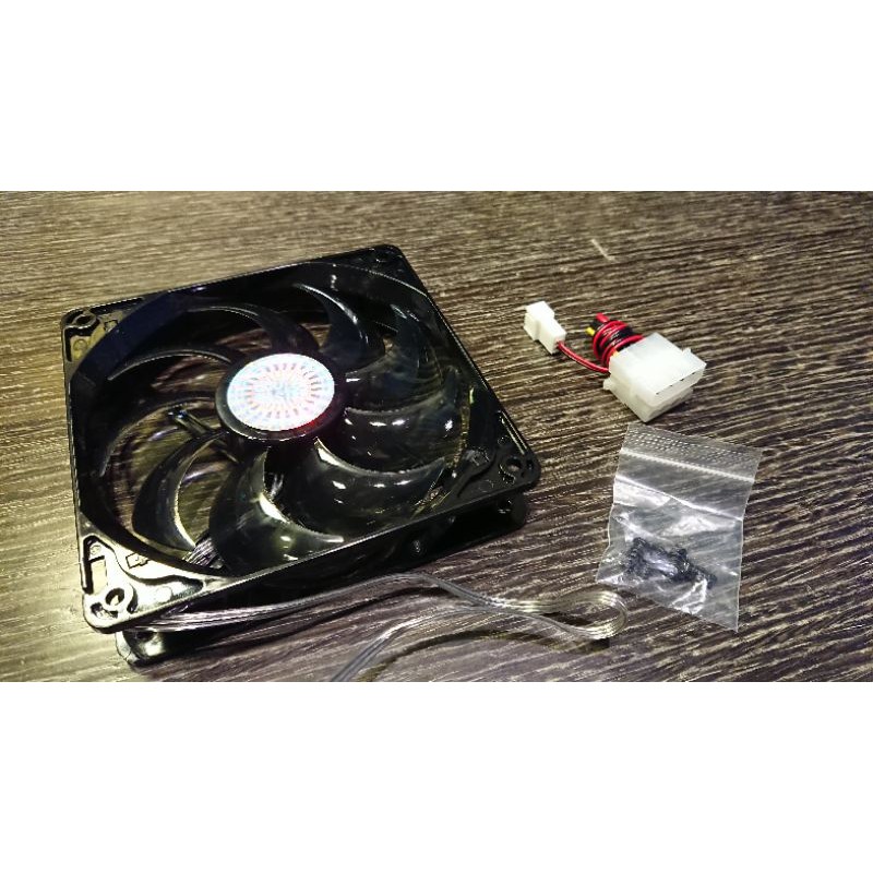 [二手]酷媽 cooler master SickleFlow X 12公分 九葉鐮刀扇(無光)，極新