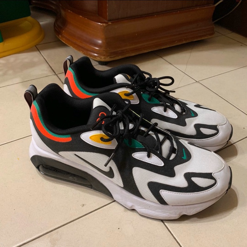 nike 200 gucci