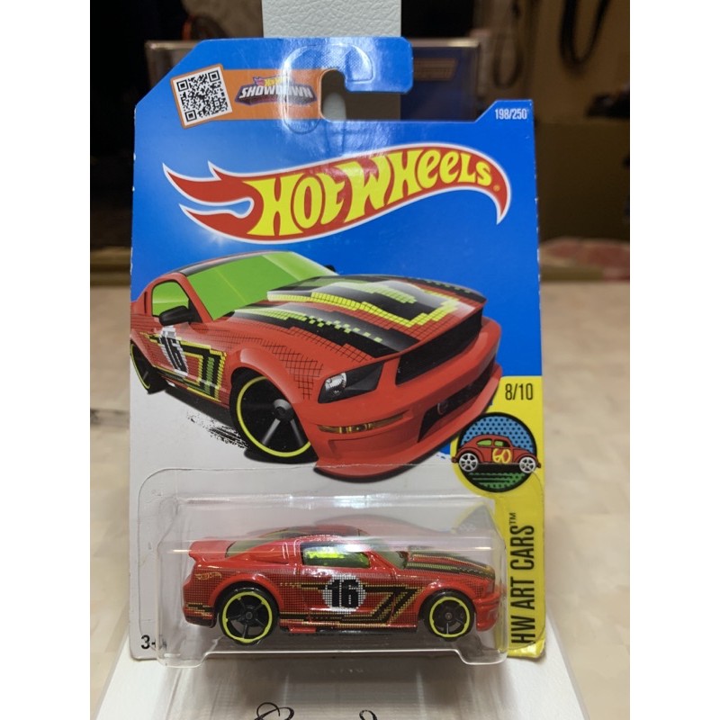 民哥哭泣出清 《 現貨 》Hot wheels 2005 Ford Mustang