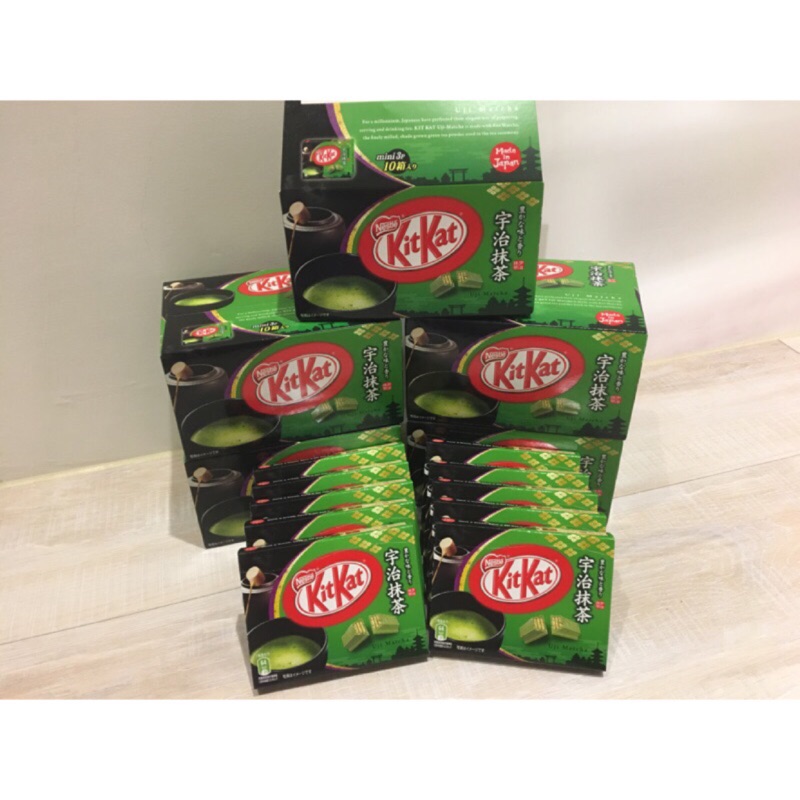 【雀巢kitkat】櫻抹茶、宇治抹茶、巨峰葡萄餅乾 (巧克力餅乾) ，每小盒60元