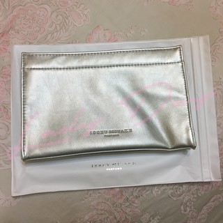 ⫸Lady Day⫷ [現貨] ISSEY MIYAKE 三宅一生【銀色化妝包】小樣 正品