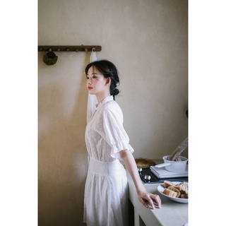 韓國代購KOREA_90 SHOP 清雅氣質網拍MILKCOCOA 白色滿版花朵圓領腰綁帶蝴蝶結連身排扣純棉蕾絲短洋裝