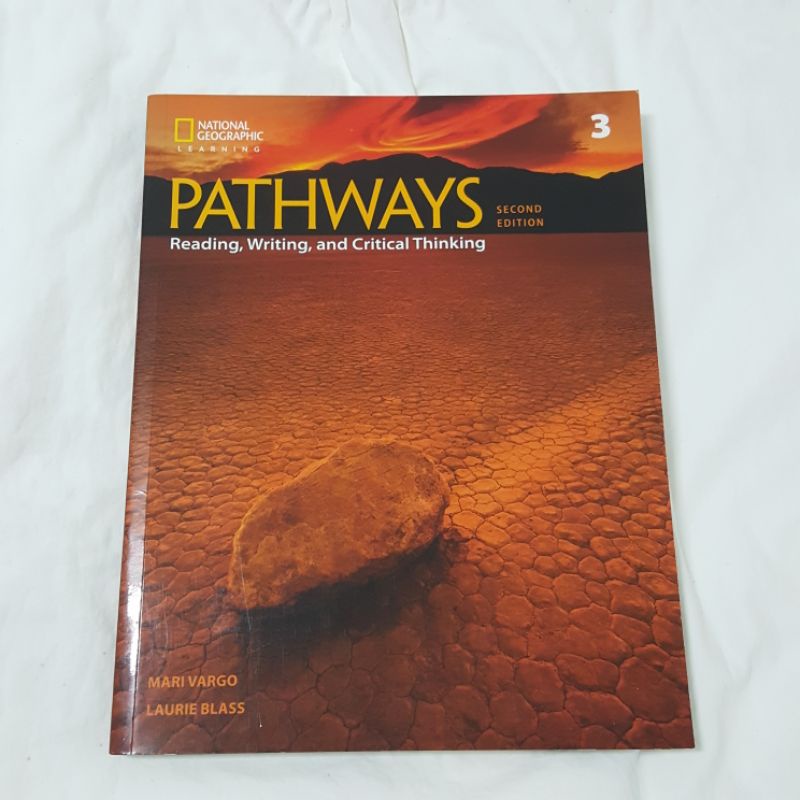 PATHWAYS3 SECOND EDITION課本