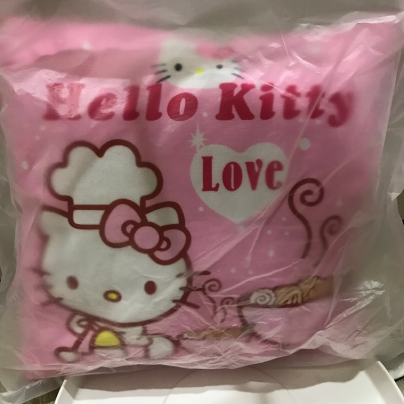 全新Hello Kitty抱枕
