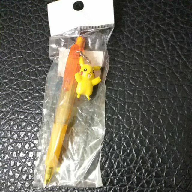 全新日本製神奇寶貝皮卡丘吊飾自動鉛筆