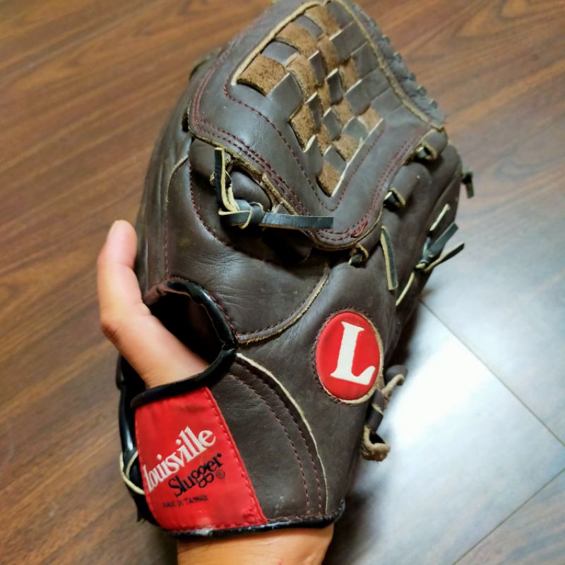 二手 路易斯維爾 棒球 壘球用 牛皮 約12吋手套