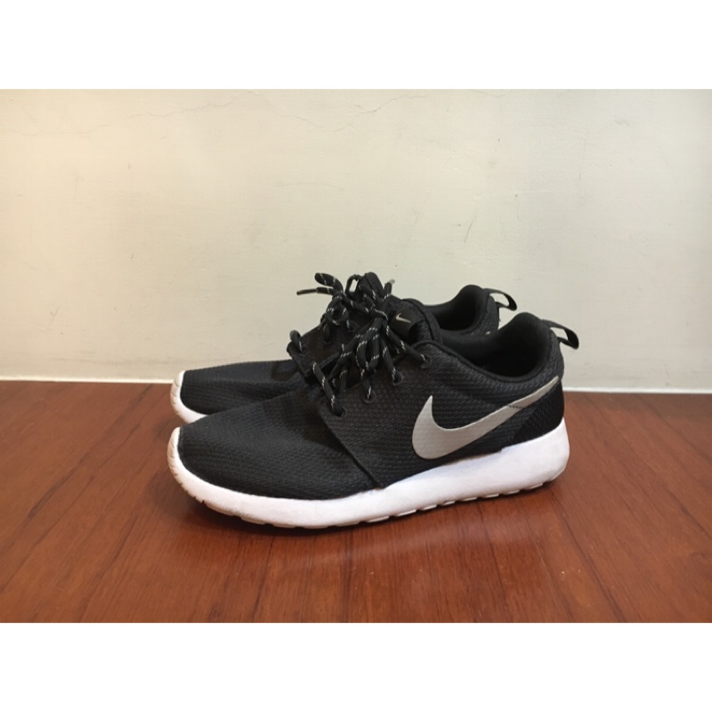 nike run roshe black