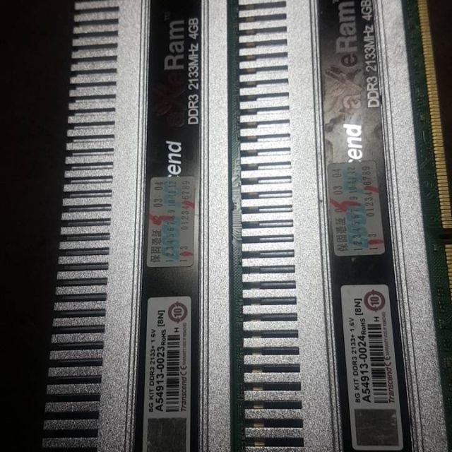 創見超頻版DDR3 2133 4G兩條1600元