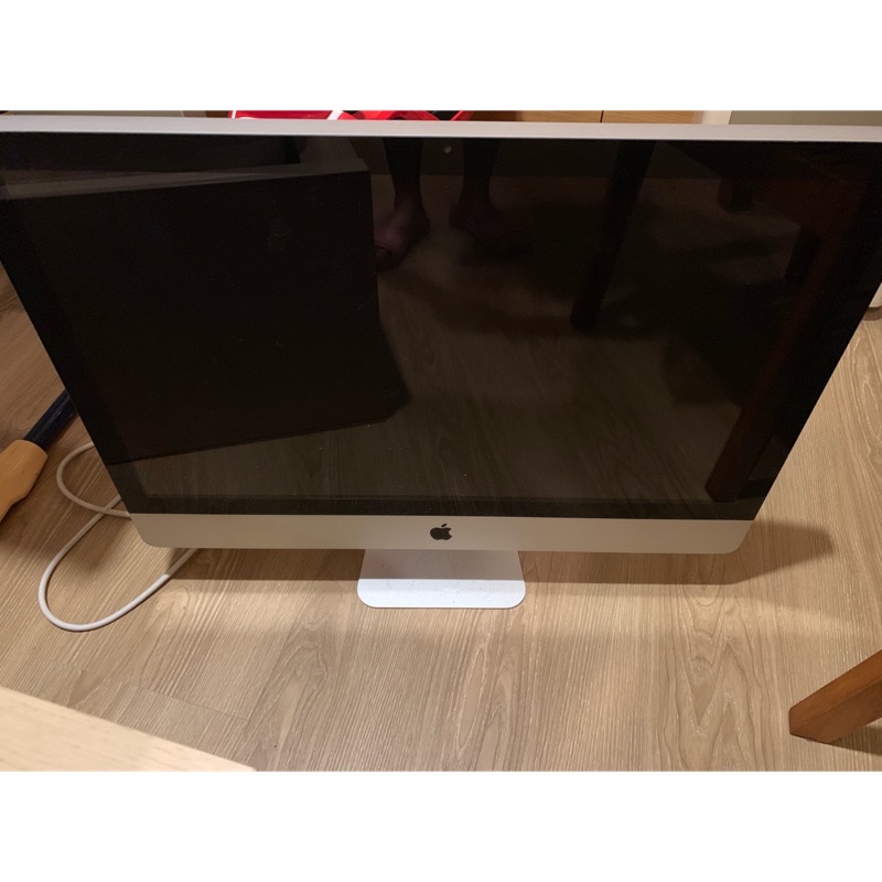 Apple iMac 27吋（含原廠滑鼠+鍵盤）近全新無刮傷