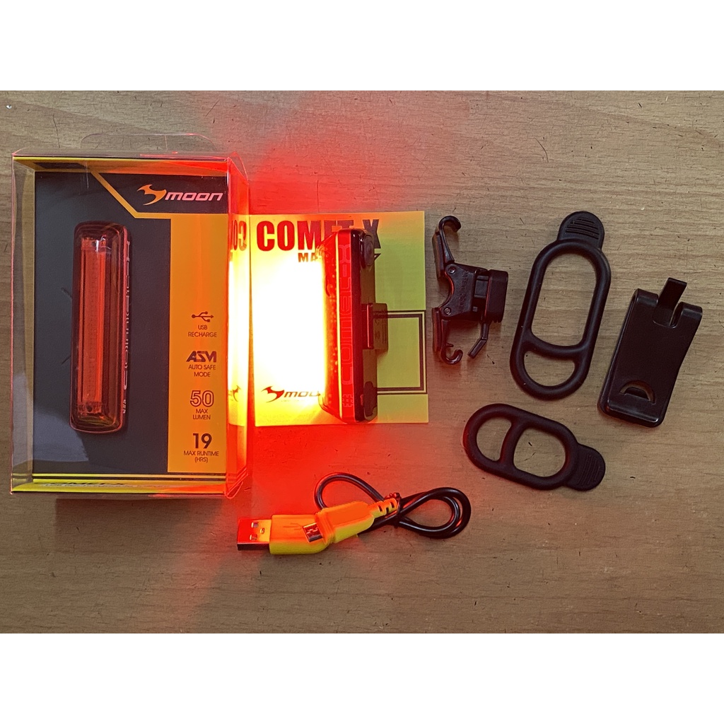 火雞Tth MOON Comet X USB充電 多用途 警示燈 車燈 後燈 路跑燈