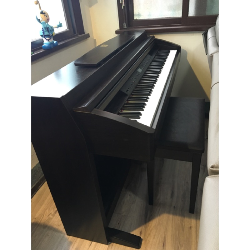 YAMAHA Clavinova CLP-230 電鋼琴