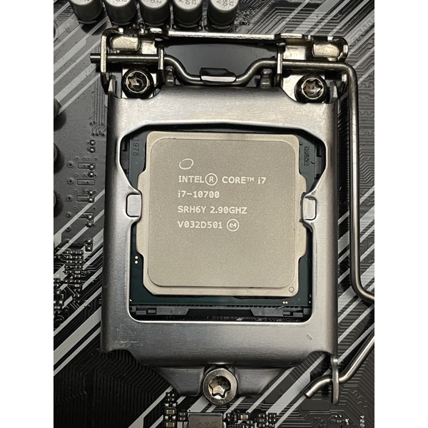 真猛電腦 i7 10700 cpu 含原廠風扇