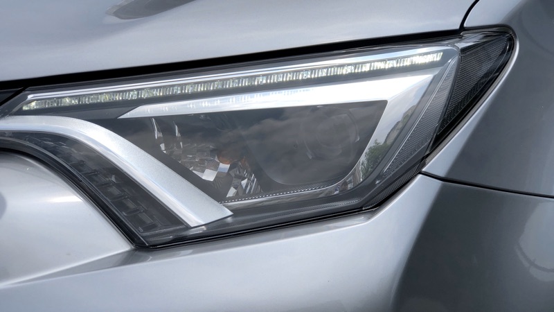 豐田toyota Rav4 省油代步車 一手車 二手車 中古車 實車實價 全額貸款 超貸找錢 低月付 0元交車 蝦皮購物