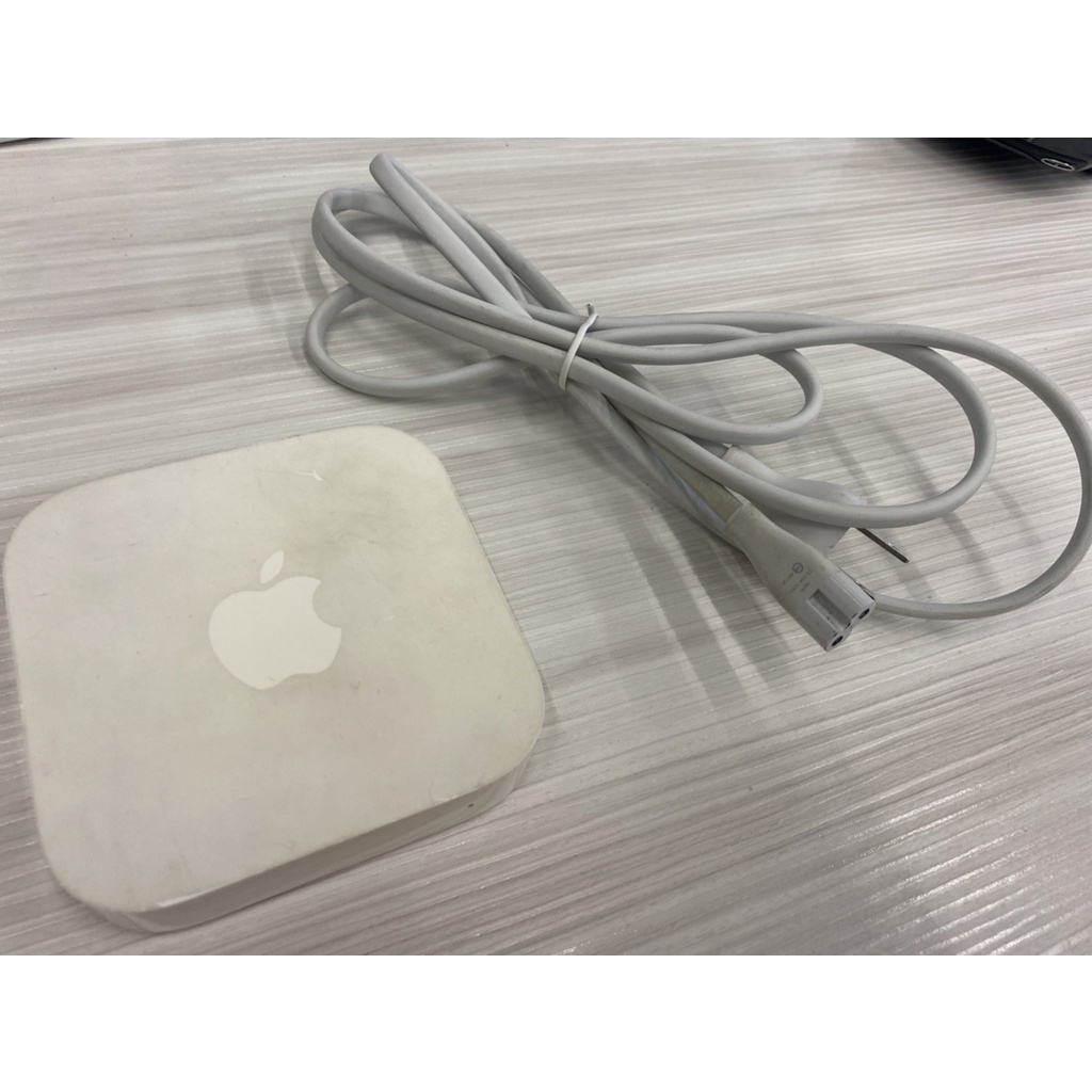 【二手】Apple AirPort Express  A1392 2014年 含電源線 無盒 (贈網路線)