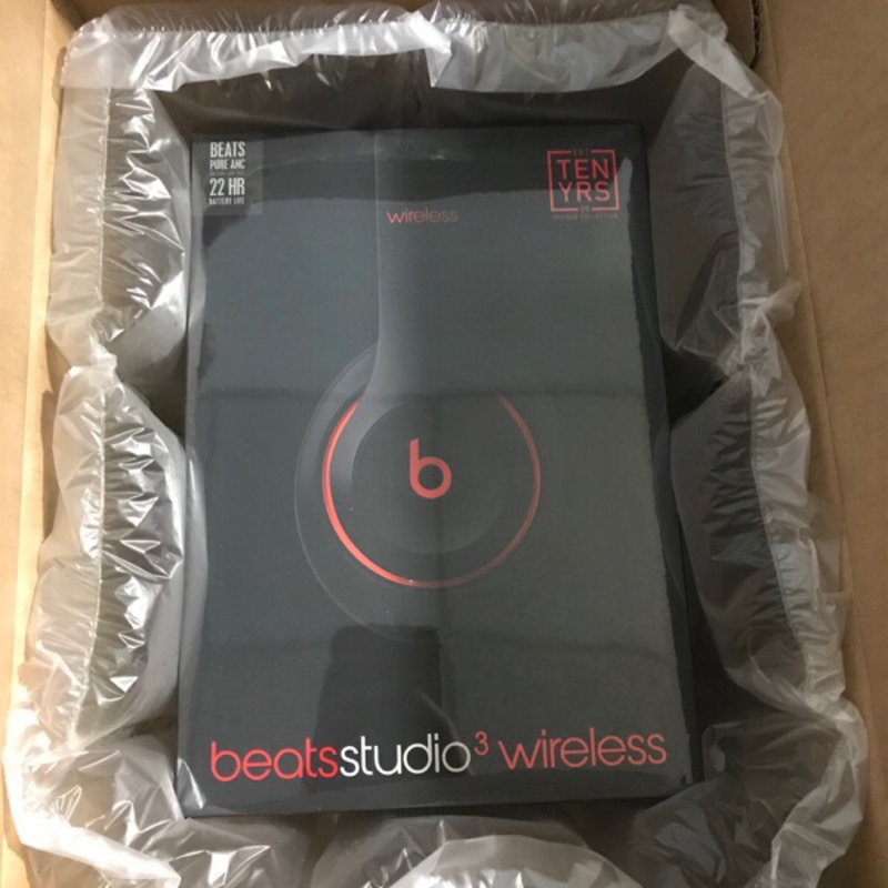 Beats Studio3 Wireless 頭戴式耳機 - Beats Decade Collection 桀驁黑紅色