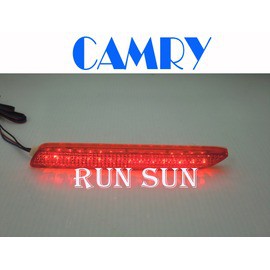 ●○RUN SUN 車燈,車材○● 全新 豐田 CAMRY 冠美麗 RX300 LED 雙功能 全紅 後保燈 一對