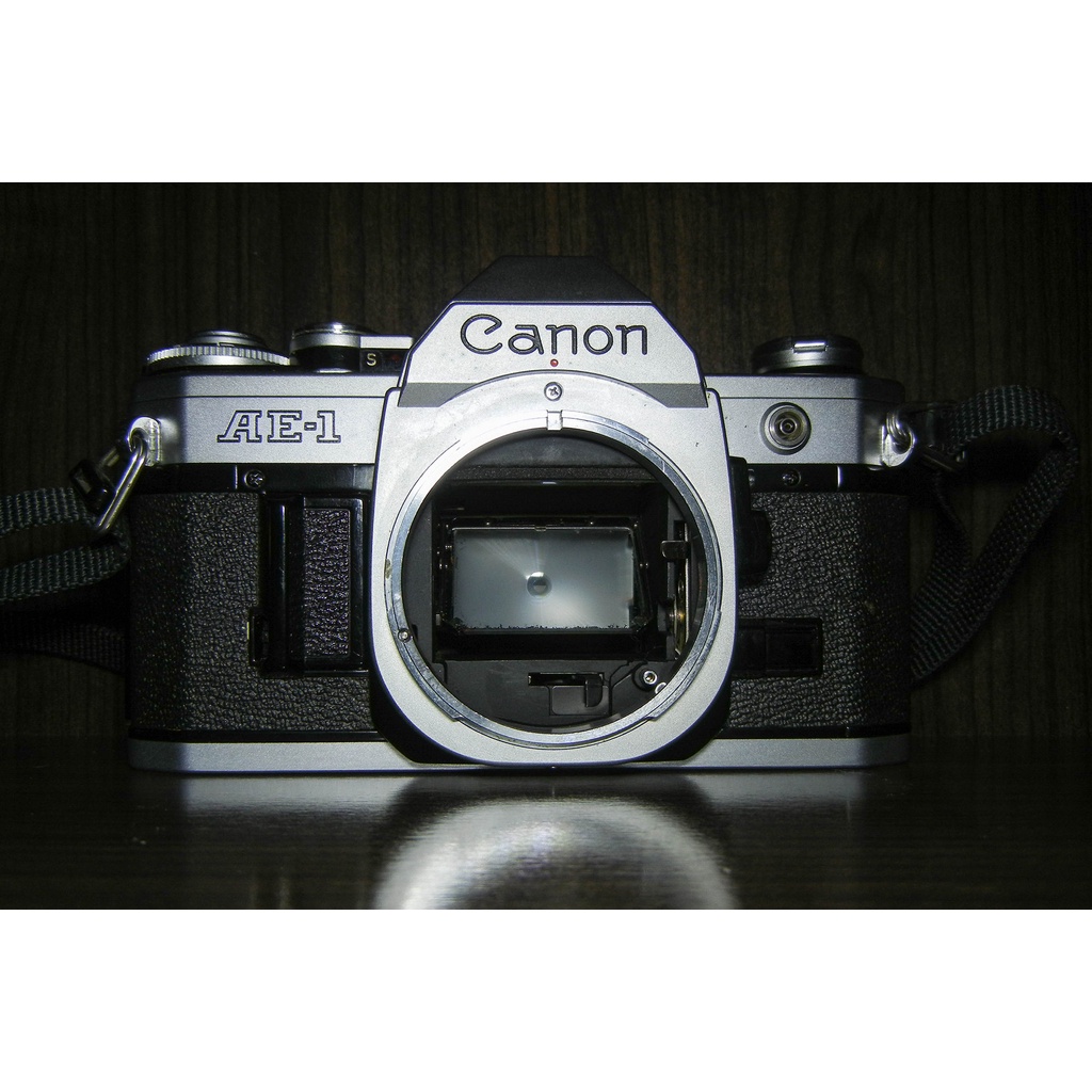 限買家maychia0504 Canon AE-1 底片相機+Vivitar Series 1 28-90 mm