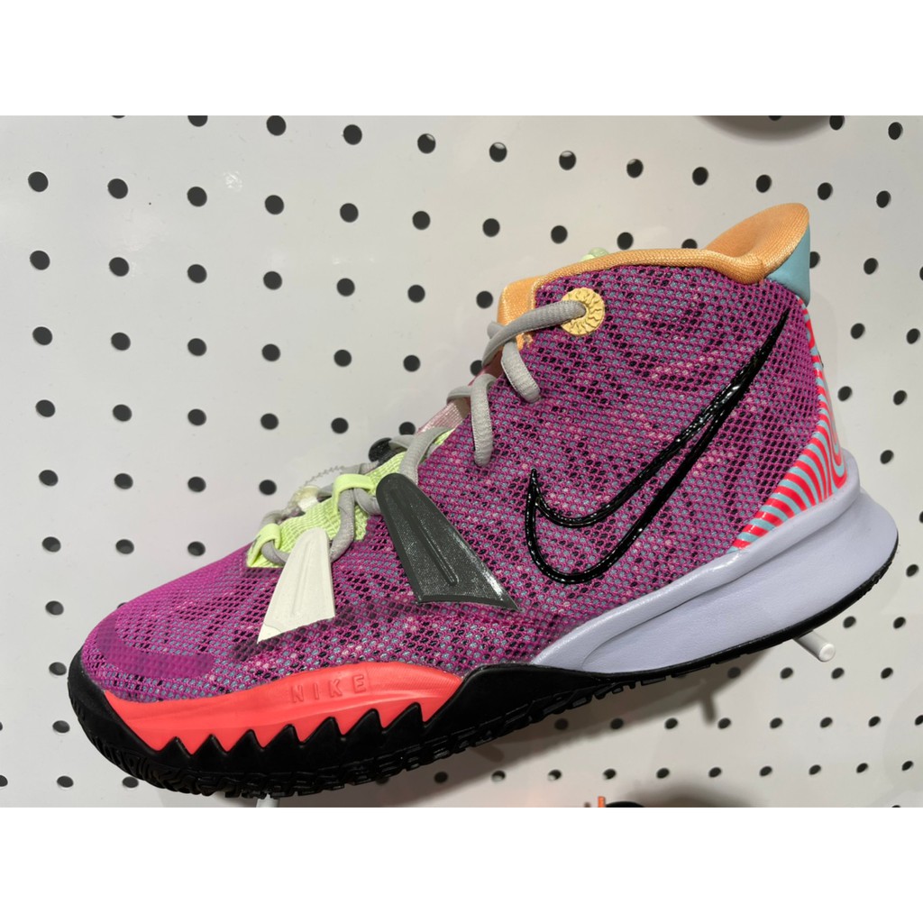 NIKE 籃球鞋 Kyrie 7代 GS 運動鞋 Hendrix 大童鞋 厄文 避震 紫紅 穿搭 CT4608-601