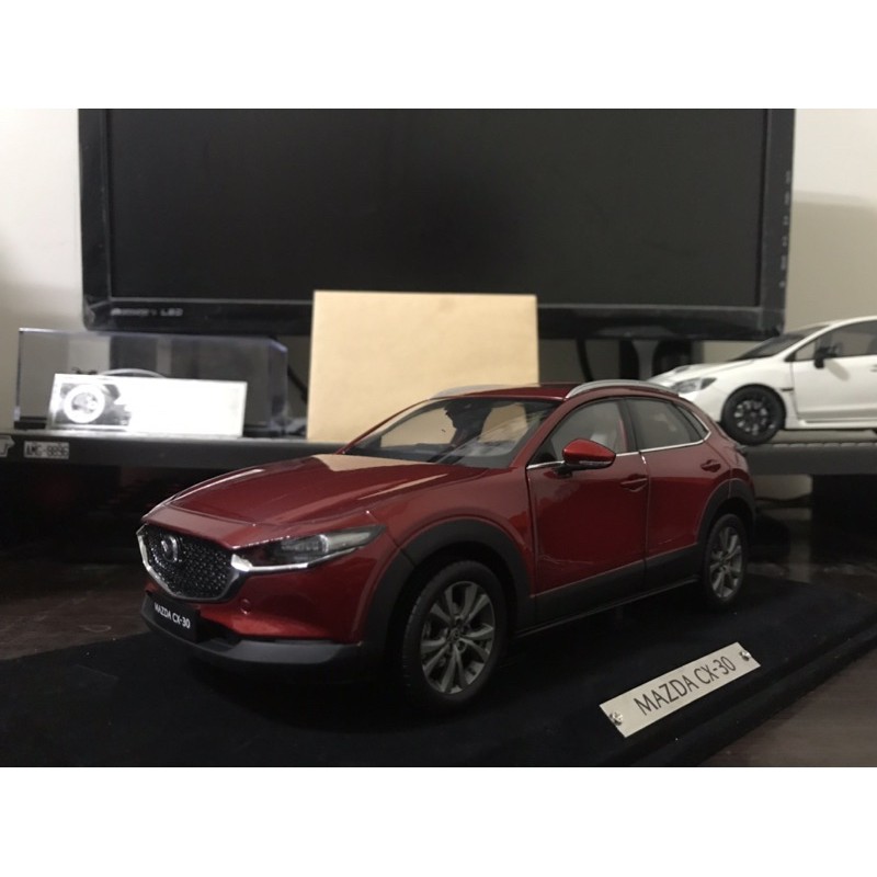 【E.M.C】1:18 1/18 原廠 Mazda CX-30 魂動紅 金屬模型車