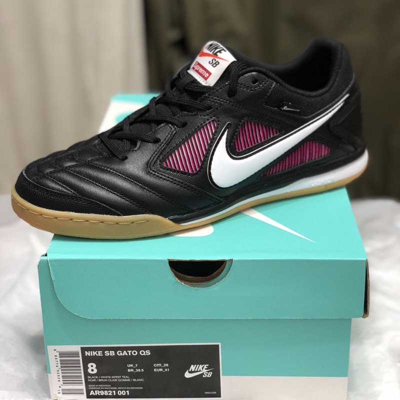 nike sb gato black