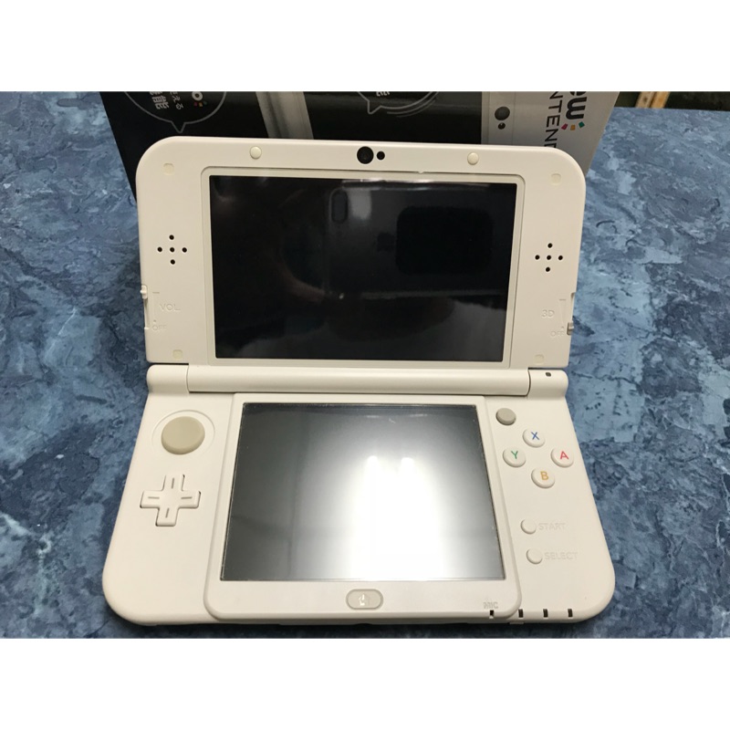 任天堂new Nintendo N3ds 3ds 3dsll 附5遊戲日規二手 蝦皮購物