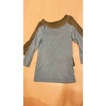 Uniqlo 兒童發熱衣 藍色/灰色2件組110公分 （二手）