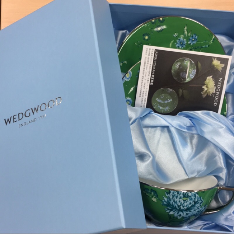 WEDGWOOD 翠玉鳳凰杯盤組