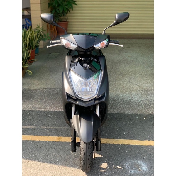 山葉 四代勁戰125cc 車美如新，可分期可車換車，外縣市可托運，分期可0元交車，歡迎使用振興五倍券