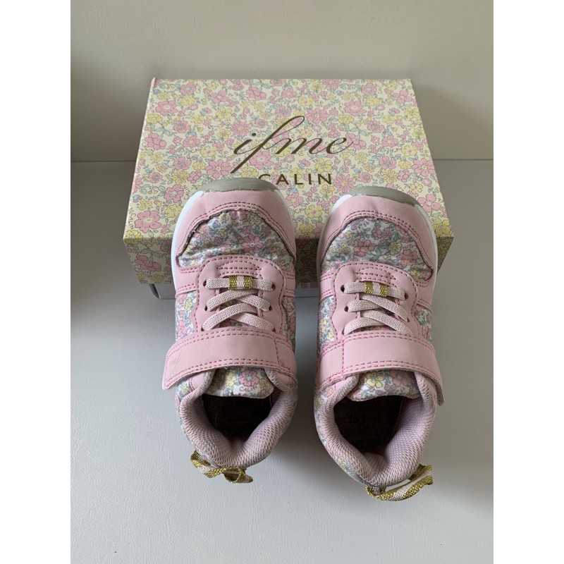 [二手］近全新 日本IFME 手繪風碎花CALIN粉色兒童機能鞋 15.5cm