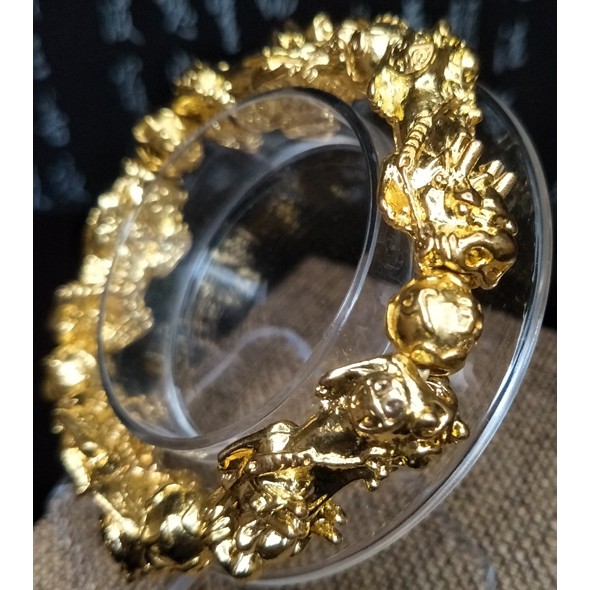 鍍金金屬貔貅手珠 手圍17~18公分 重98克 5隻咬錢貔貅+5顆龍珠