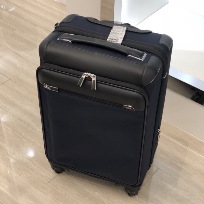 TUMI TM GATWICK 行李箱 (黑色，全新未拆箱)