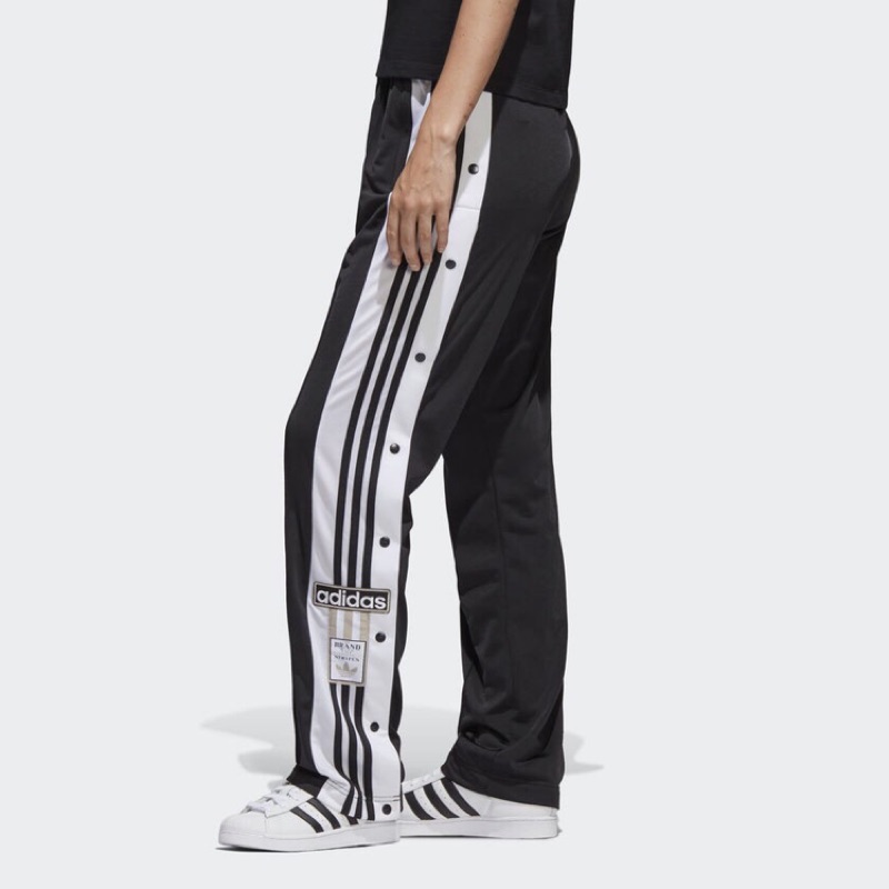 Adidas Adibreak Track Pants cv8276 排扣褲美國公司貨L號| 蝦皮購物