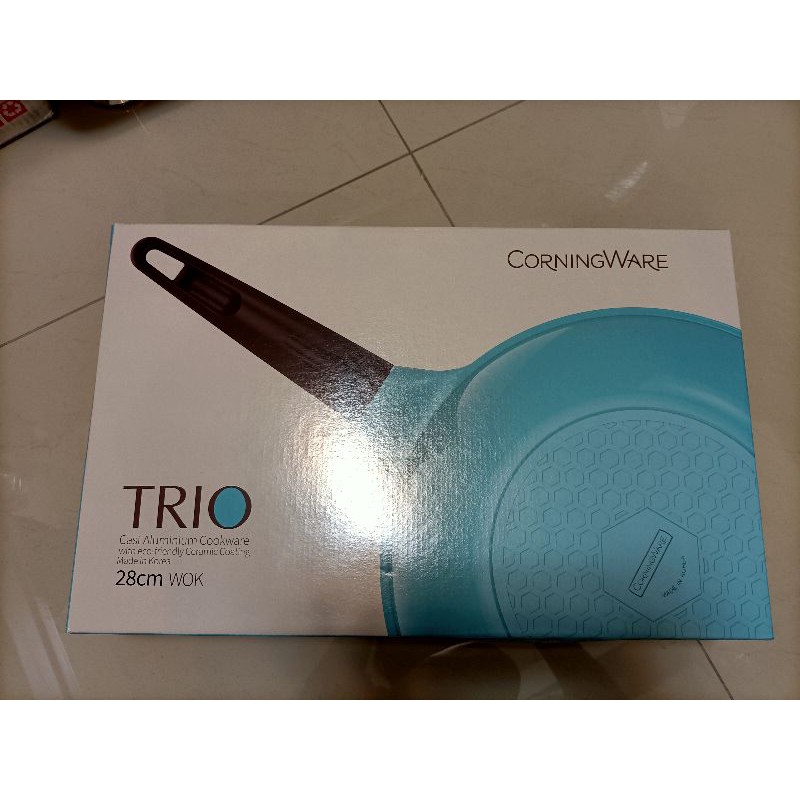 （美國康寧CorningWare）TRIO陶瓷不沾鍋28cm單柄煎鍋-幸福藍(附玻璃蓋)