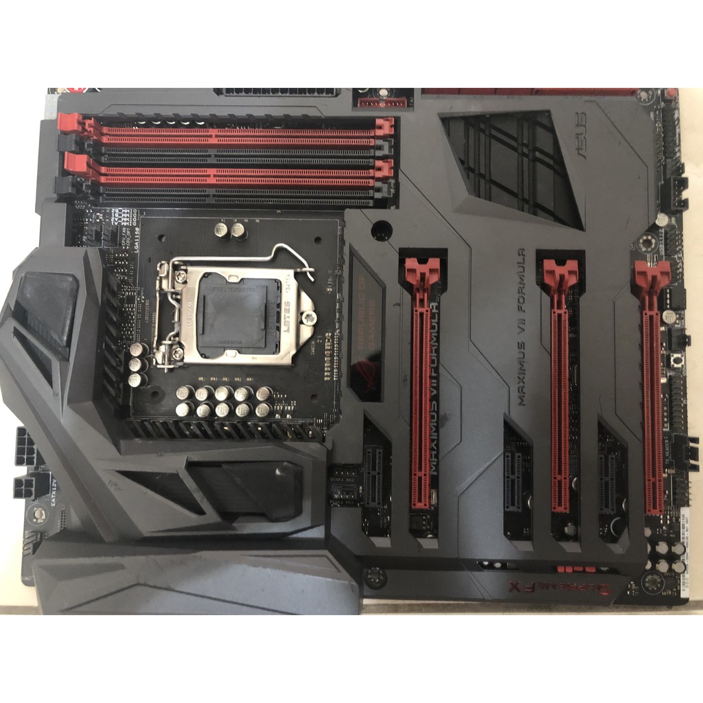 ASUS ROG MAXIMUS VII FORMULA 主機板(損壞)，附裝甲及擋板，已過保(PCB爆板記憶體讀不到)