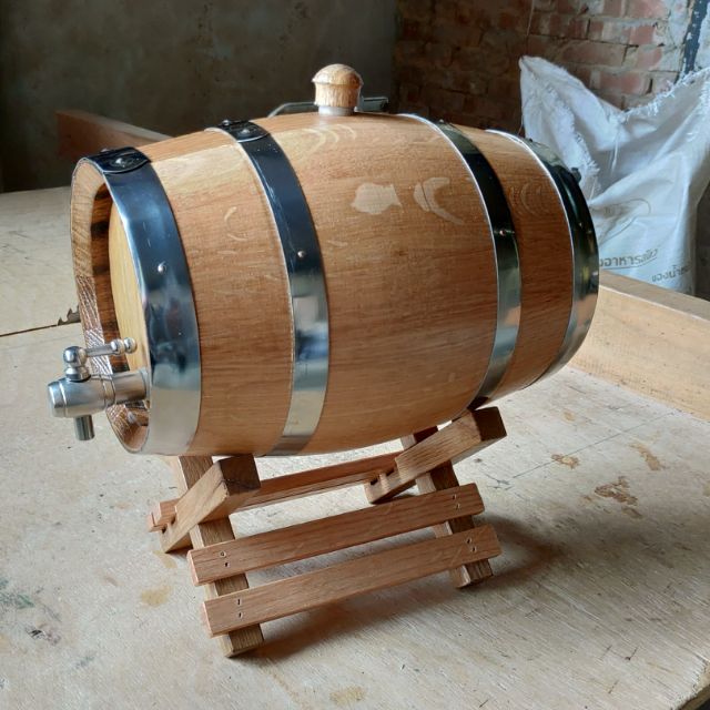 橡木桶台灣製作 全新 無內膽 橡木桶 橡木酒桶 儲酒桶 釀酒桶 (2.4公升)