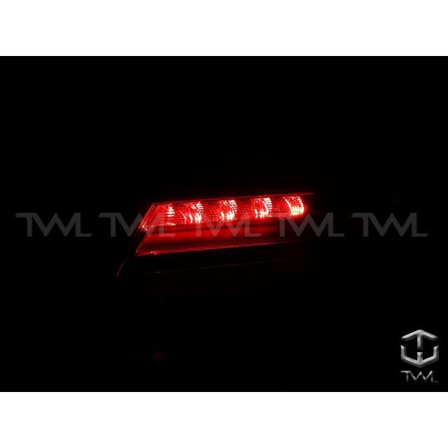 台灣之光 全新BENZ 11 12 13 14 15年W204 C180 C250美規紅色LED方向燈光柱尾燈後燈台製