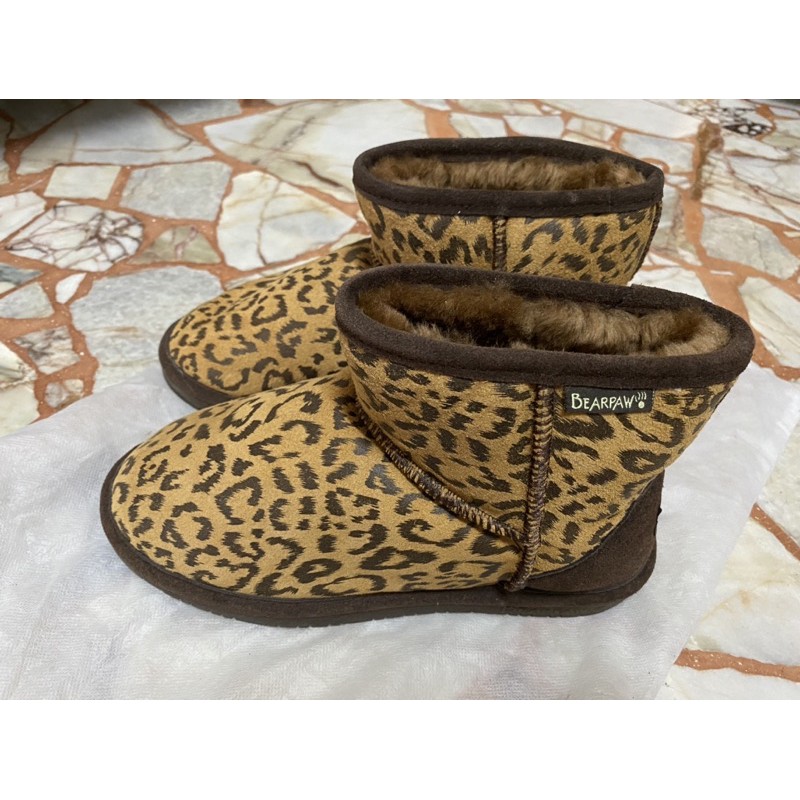 BEARPAW 豹紋雪靴