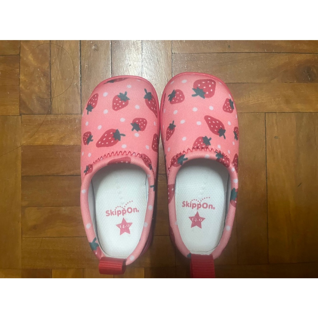 二手~日本【SkippOn】兒童休閒機能鞋-ISEAL VU系列-草莓點點-14cm