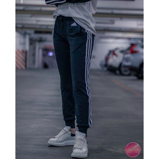 【 Hong__Store 】Adidas 3-Striples Pants 縮口長褲 黑色 S97115 S97117