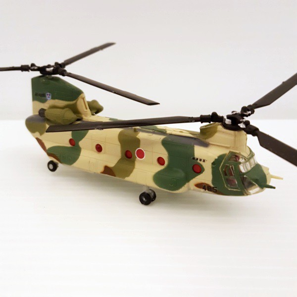日本帶回 F toys 1/144 c47 航空自衛隊 kawasaki  直升機2代 隱藏2代  (04