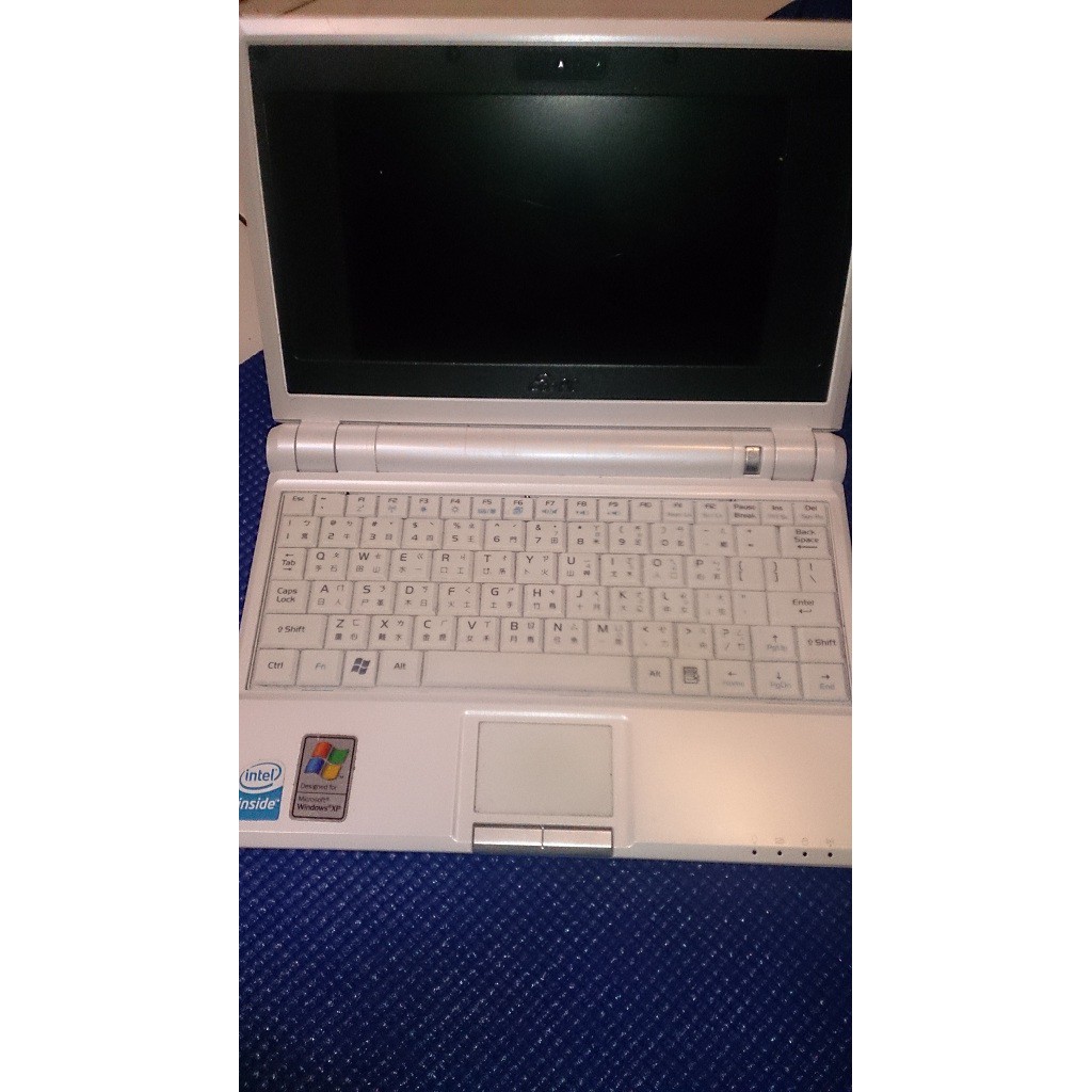 故障的零件機 Eee PC 701SD ,無硬碟,無記憶體,無變壓器
