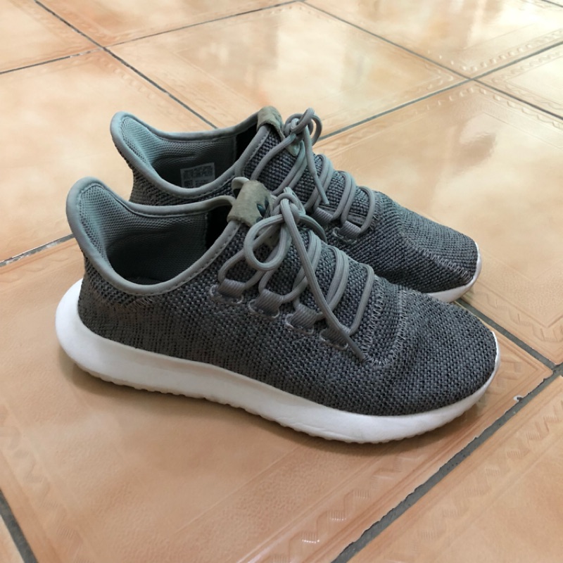 adidas tubular shadow knit 平民版 yeezy 350 小椰子 灰色 正品