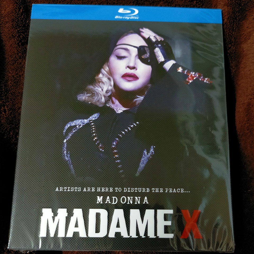 (全家運費優惠請私訊)MADONNA瑪丹娜「Madame X Tour / X夫人巡演全紀錄」BD藍光影碟(全新未拆封)